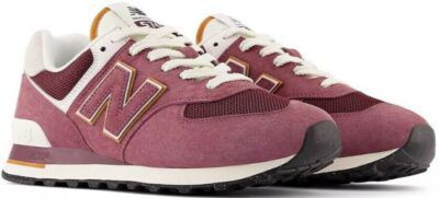 New Balance 574 Unisex Sneaker in Weinrot für 82,48€ (statt 92€)