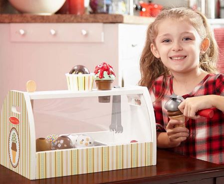 Melissa & Doug Holz Eisdiele + Zubehör für 35,99€ (statt 47€)