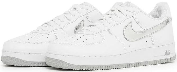 NIKE Air Force 1 COTM Silver Swoosh Sneaker für 82,75€ (statt 112€)