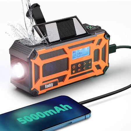 Raddy SD5 FM/DAB+ Kurbelradio & Powerbank für 37,51€ (statt 56€)