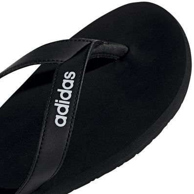 2x adidas Eezay Essence Thong Flip Flops für 27,98€ (statt 35€)