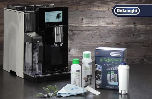 DeLonghi DLSC306 CoffeeCareKit Pflegeset für 21,99€ (statt 30€)