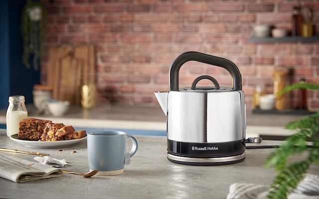 Russell Hobbs Wasserkocher mit 1,5L für 42,50€ (statt 81€)