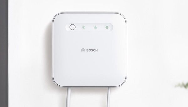 6x Bosch Smart Home Rauchwarnmelder II + Controller (2. Gen) für 373,96€ (statt 483€)