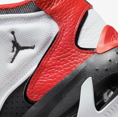 Nike Jordan Max Aura 4 für 77,97€ (statt 101€)   Restgrößen bis 50,5