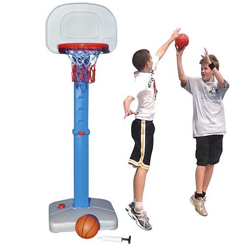 Outdoor-Play Deluxe Kinder Basketballkorb-Set für 48,94€ (statt 72€)