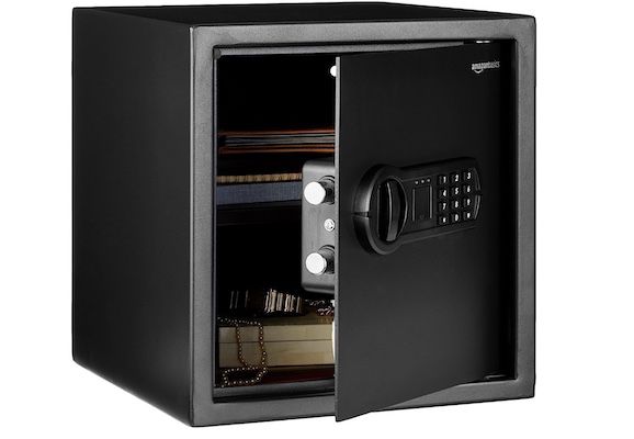 Amazon Basics   Haussafe mit 34L für 76,69€ (statt 102€)