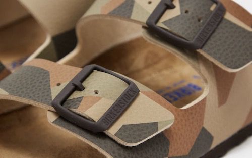 Birkenstock Arizona Camo Herren Slides für 48,99€ (statt 70€)