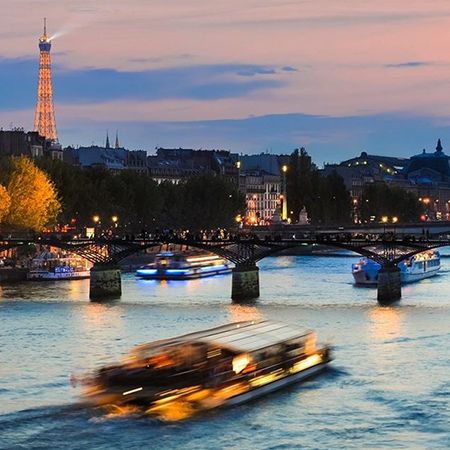 3 Tage in Paris im Yachthotel auf der Seine inkl. Frühstück + Dinner Cruise für 222€ p.P.