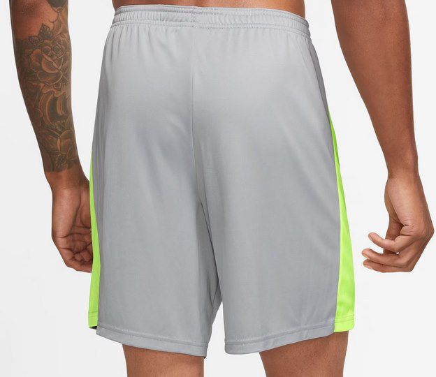 Nike Academy 23 Trainingsshorts für 14,98€ (statt 21€)