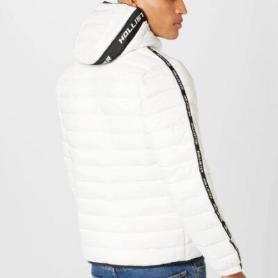 Hollister Jacke Guys Outerwear in Weiß für 40,91€ (statt 66€)