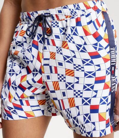 Tommy Jeans Badeshorts Print für 55,92€ (statt 70€)