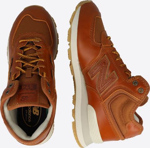 New Balance 574 Sneaker in Braun für 56,94€ (statt 96)   bis 43