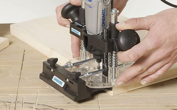 Dremel 335 Oberfräsen Aufsatz für 21,99€ (statt 31€)