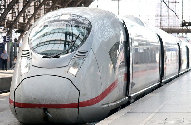 Schlichtung im Tarifkonflikt von der DB und EVG   Bahnstreiks vom Tisch?