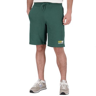 New Balance Short Sport Core in 2 Farben für 17,99€ (statt 40€)