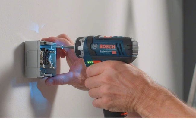 Bosch Professional System Akku Bohrschrauber GSR 12 V 15 FC für 171,86€ (statt 250€)