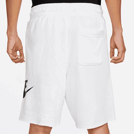 Nike Sportswear Club Fleece Alumni Short in 3 Farben für je 22,49€ (statt 34€)