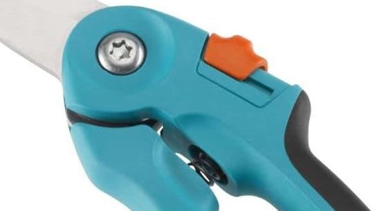 Gardena City Balkonschere mit Edelstahlklingen für 13,95€ (statt 17€)