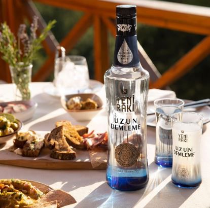 Yeni Raku Uzun Demleme Raki, 0,7l, 45% für 22,69€ (statt 33€)