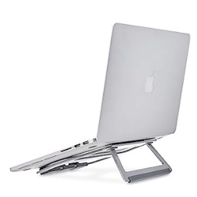 Amazon Basics &#8211; Faltbarer Laptop-Ständer für 10,82€ (statt 15€)