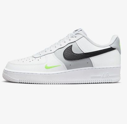 Nike Air Force 1 &#8217;07 Sneaker in Weiß-Grau für 90,97€ (statt 124€)