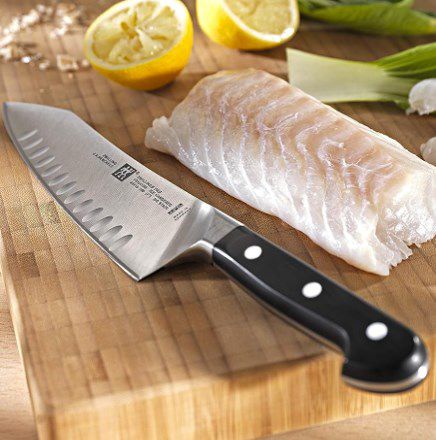 Zwilling &#8211; stark reduzierte Küchenartikel z.B. Santoku ab 53,95€ (statt 76€)