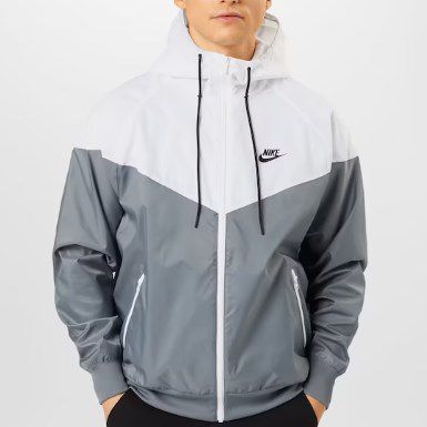Nike Sportswear Heritage Essentials Kapuzenjacke für 79,90€ (statt 100€)