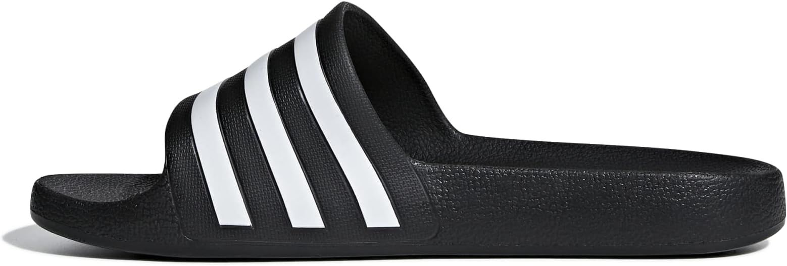 adidas Aqua Adilette in Schwarz für 14€ (statt 22€)
