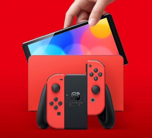 Nintendo Switch OLED   Mario Edition für 284,86€ (statt 324€)