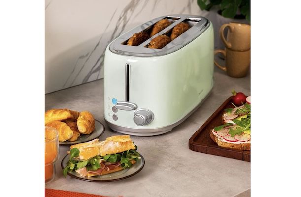 Cecotec Toast&Taste 1600 Retro Double für 34,90€ (statt 56€)