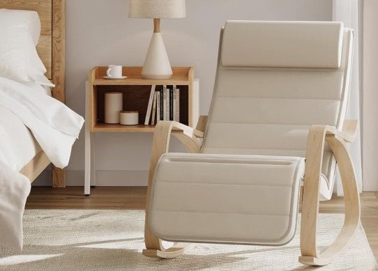 🏠 SONGMICS Schaukelstuhl aus Birkenholz mit Fußstütze für 48,09€ (statt 76€)