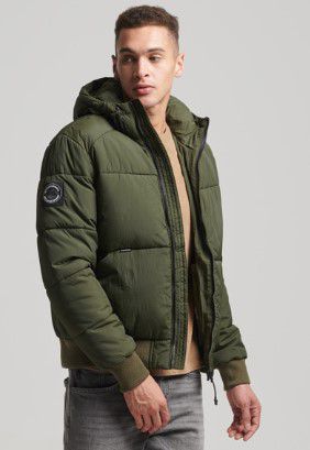 Superdry Mountain Herren Freizeitjacke für 51,95€ (statt 67€)