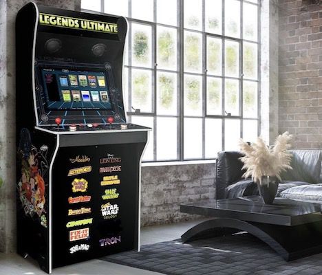 AtGames Legends Ultimate Arcade 1.1 mit 300 Spielen für 769€ (statt 999€)