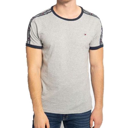 2x Tommy Hilfiger Logo Tape T Shirt in 2 Farben für 46,59€ (statt 60€)