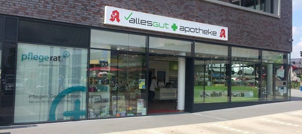 allesgut Apotheke: Nikolausstiefel zum Basteln abholen & gratis befüllen lassen