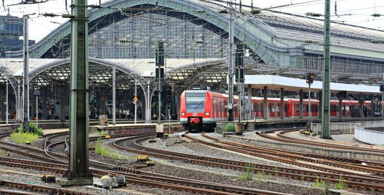 Deutsche Bahn: Umstellung des kompletten Fahrplans 2024