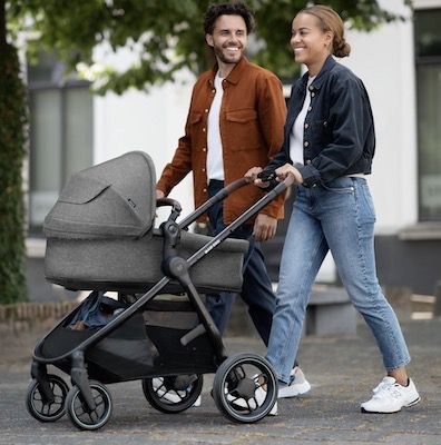 Maxi Cosi Zelia S Trio Kinderwagen 3 in 1 Komplettset für 286€ (statt 360€)