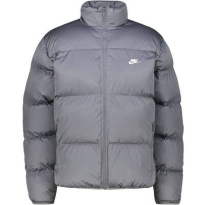Nike Sportswear Club Puffer Jacke in Anthrazit für 119,40€ (statt 149€)