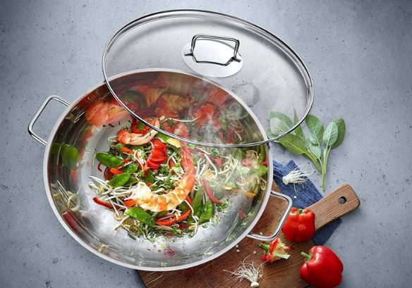 WMF Macao Wok mit Glasdeckel, 2 teilig, 36 cm für 69,99€ (statt 93€)