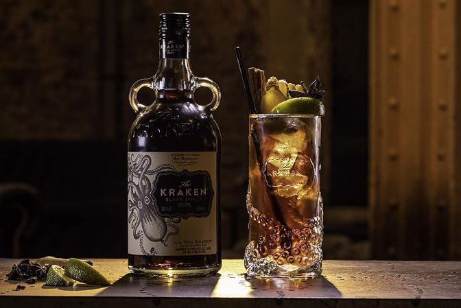 2 x 1 Liter The Kraken Black Spiced Rum, 40% für 45,07€ (statt 62€)