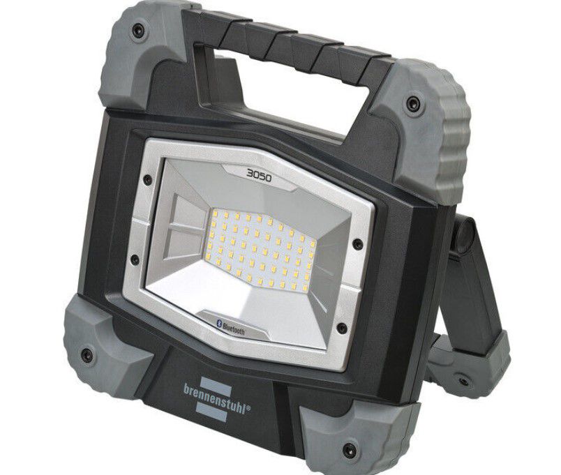 Brennenstuhl TORAN 3050 MB LED Arbeitsleuchte für 24,99€ (statt 37€)