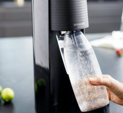 SodaStream Wassersprudler TERRA Bundle für 86,40€ (statt 114€) + 10€ Cashback