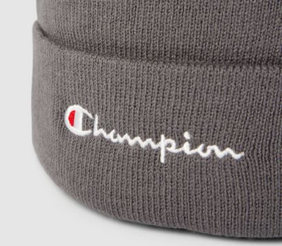 Champion Beanie mit Label Stitching in 8 Farben ab je 11,99€ (statt 15€)
