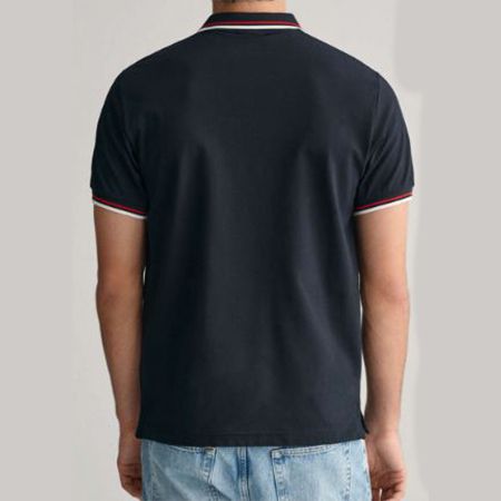 GANT Piqué Poloshirt mit Randstreifen für 78€ (statt 100€)