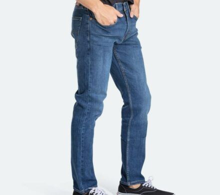 Levis Herren 502 Taper Jeans für 45€ (statt 75€)