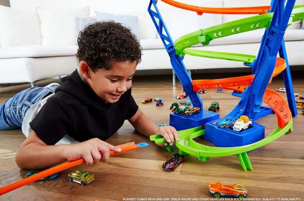 Hot Wheels HJT51 Action Spirale mit Crash Zonen für 48,99€ (statt 60€)