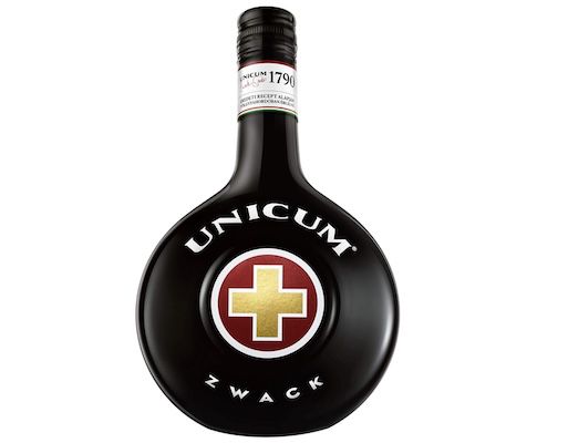 0,7L Zwack Unicum Kräu­ter­li­kör aus Ungarn mit 40% vol ab 12,91€ (statt 16€)