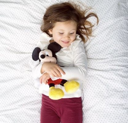 Mickey Mouse Plüschtier 35 cm für 12,28€ (statt 15€)