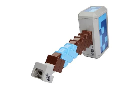 NERF abfeuernder Minecraft Stormlander Hammer für 19,99€ (statt 29€)